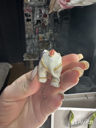 Статуэтка слон