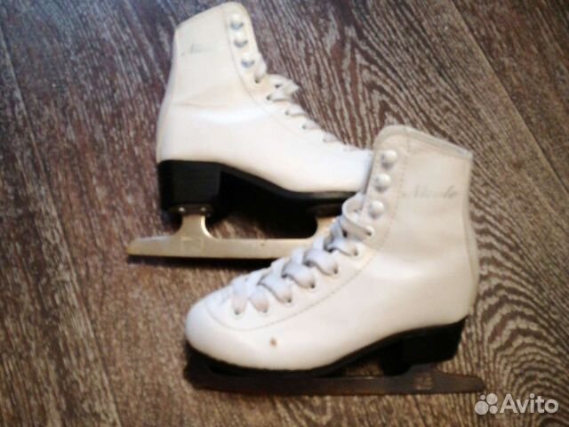 Коньки на девочку 30 размер