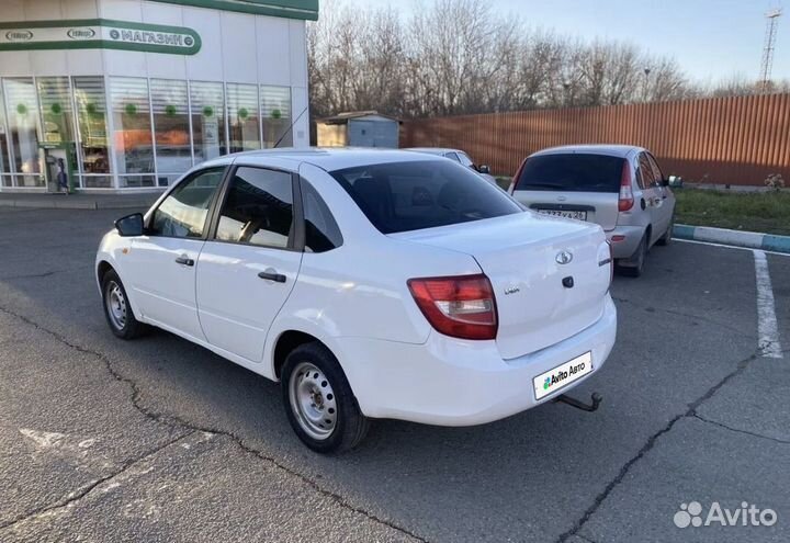 LADA Granta 1.6 МТ, 2017, 295 000 км