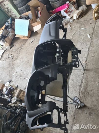 Торпедо Ford Focus 3 1.6 2013