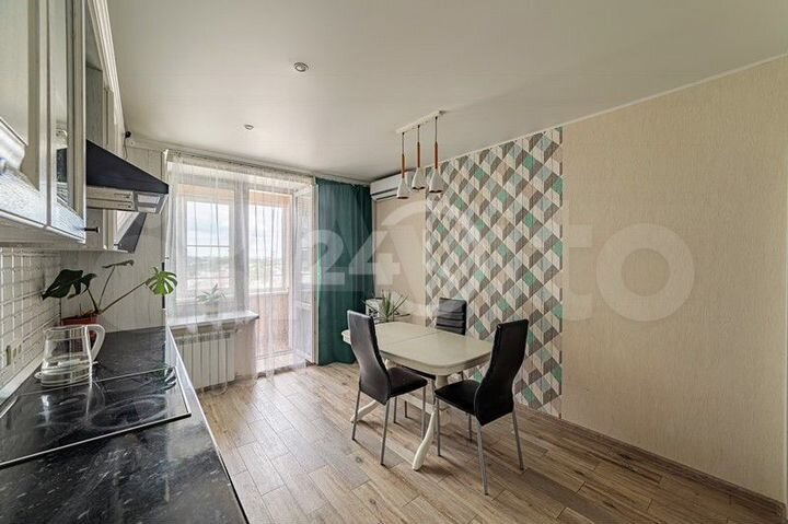 2-к. квартира, 71,5 м², 13/14 эт.