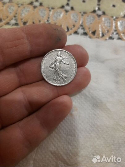 Монета разные