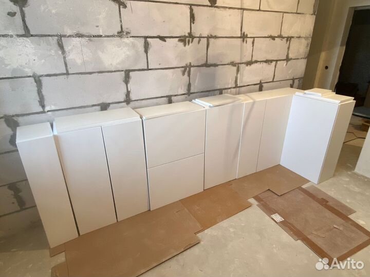 Кухонный навесной шкаф новый