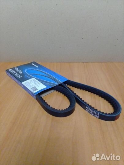 Ремень 10x1018 зубчатый привода агрегатов.tanaki