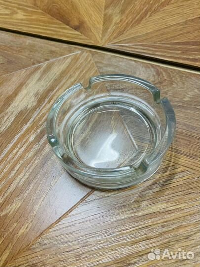 Пепельница стеклянная