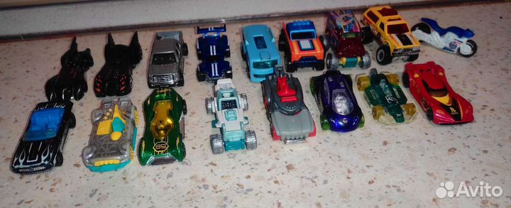 Hot Wheels машинки 16 штук