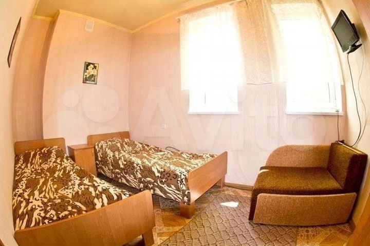 3-к. квартира, 70 м², 2/2 эт.