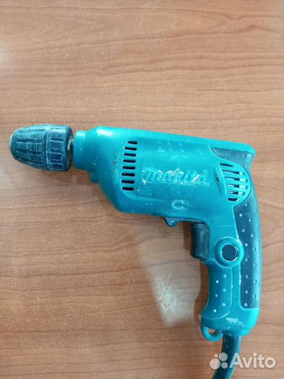 Makita 6413