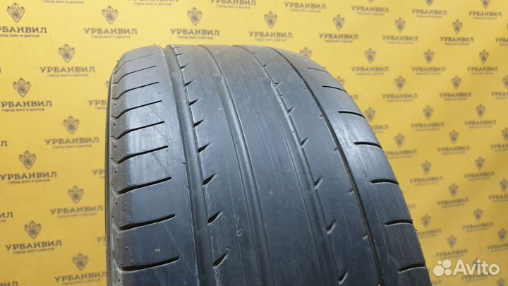 Yokohama Advan Sport V105 235/50 R18