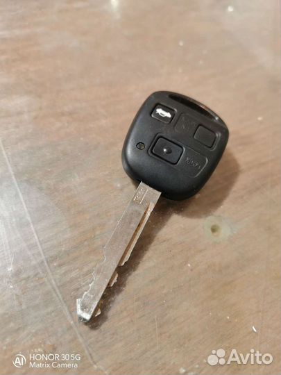 Ключ зажигания