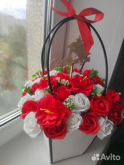 Букет из мыльных роз на 1 сентября
