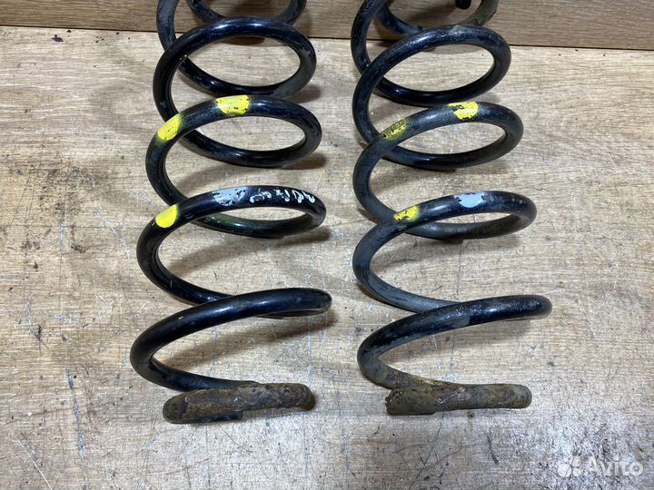 Комплект задних пружин Peugeot 307 SW №3