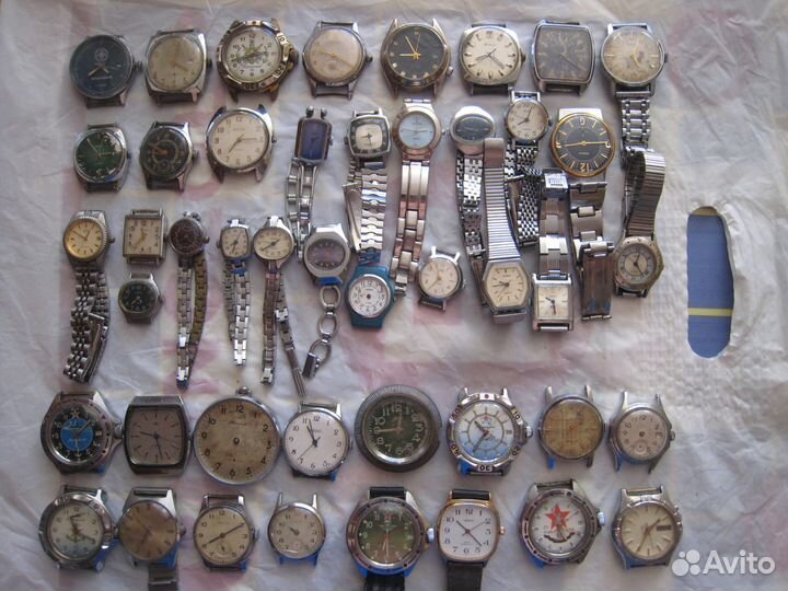 Часы из с. с. с. р