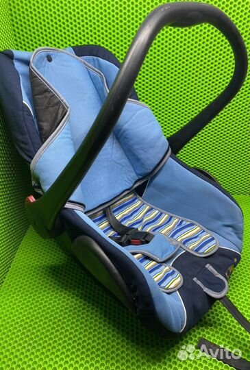 Детское автокресло