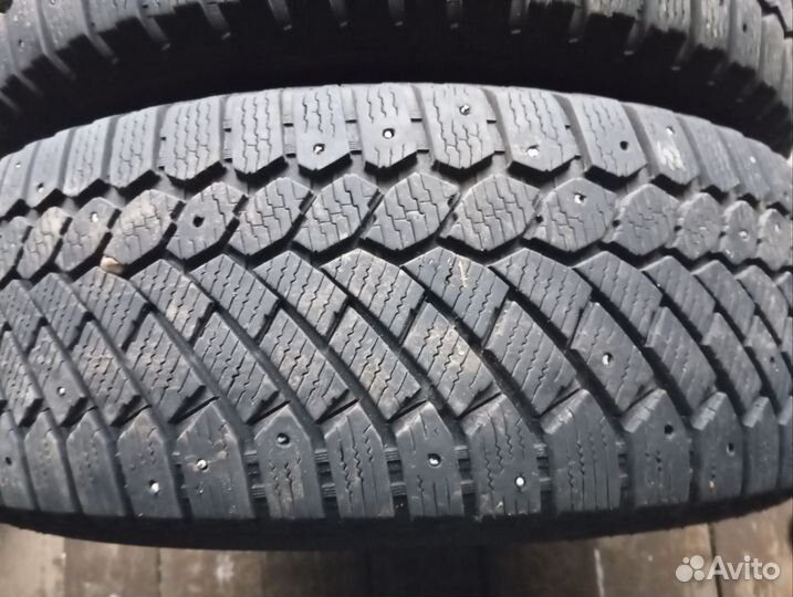 Gislaved Nord Frost 200 SUV 235/65 R17