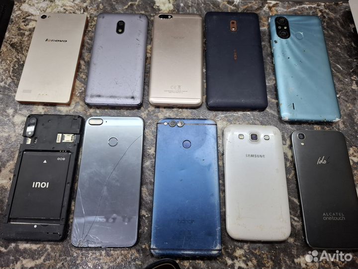 Телефоны одним лотом