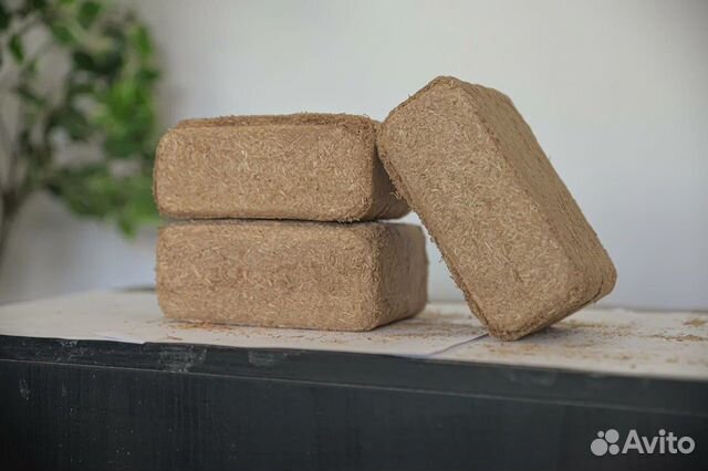 Брикеты топливные в упаковках, фракция щепа