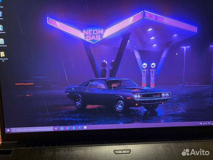 Ноутбук MSI