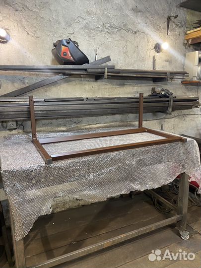 Кронштейн для хранения шин