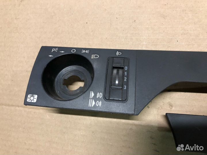 Пластик торпедо W124 дорестайл