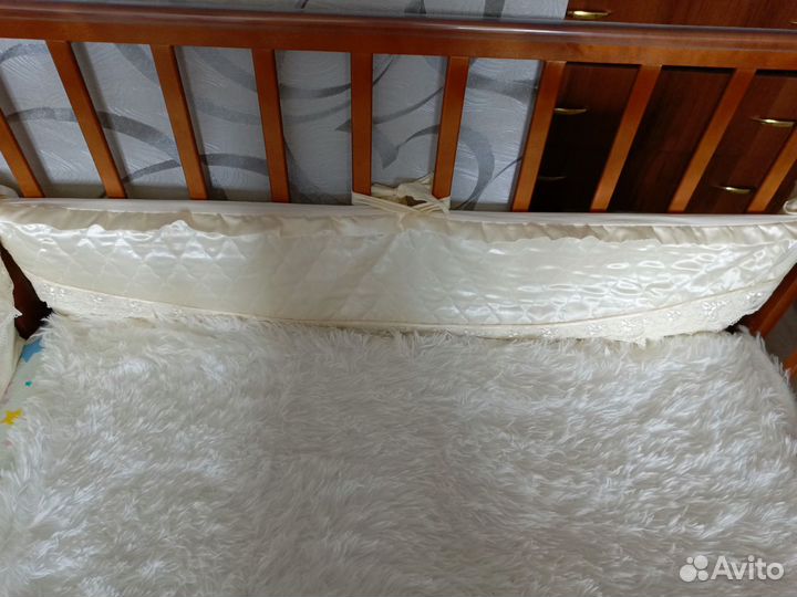 Бортики в кроватку