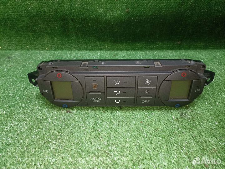 Блок управления климатом Ford Focus 2