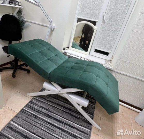 Кушетка анатомическая