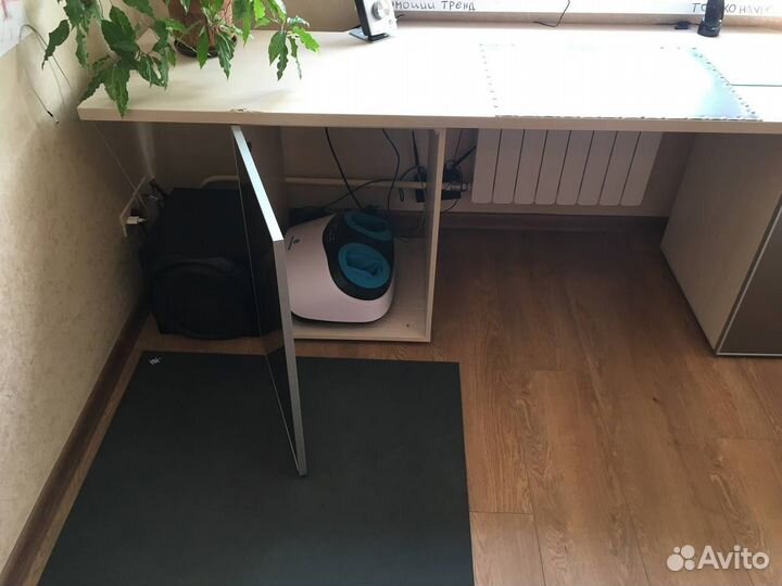 Письменный стол