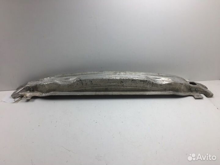 Усиление бампера переднее Audi A6 4F2 BDW 2007