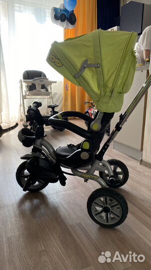 Трехколесный велосипед с родительской ручкой