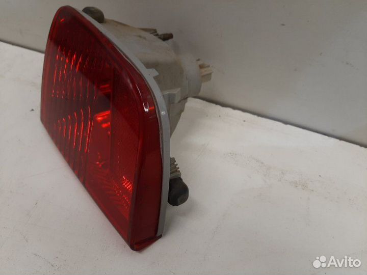 Фонарь противотуманный задний правый Toyota Land