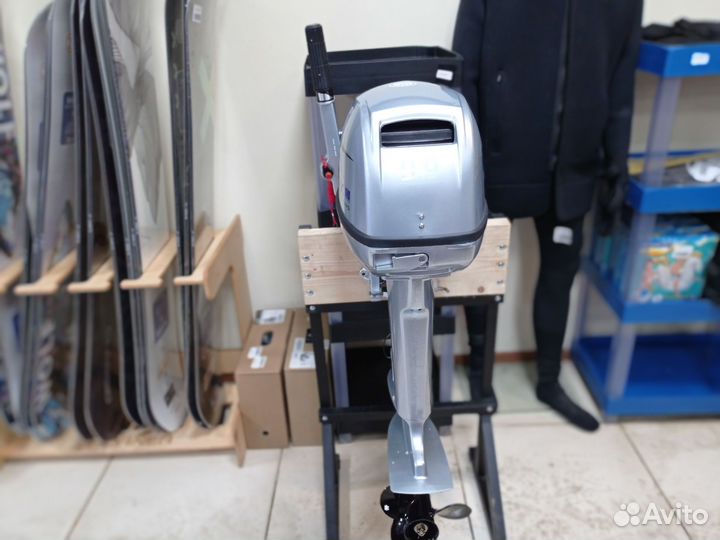 Лодочный мотор Sharmax 9.9 витринный