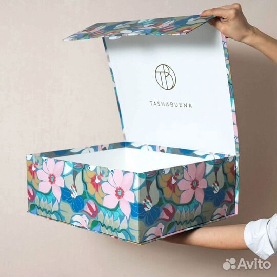 Подарочная коробка на магните опт