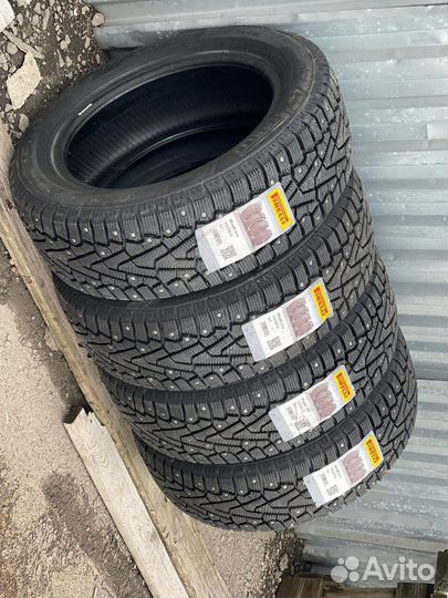 Pirelli Ice Zero 205/55 R16 93T