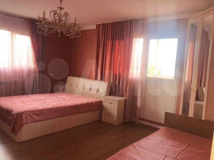 Комната 20 м² в 5-к., 3/3 эт.