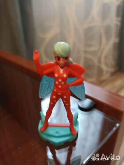 Игрушки из киндера