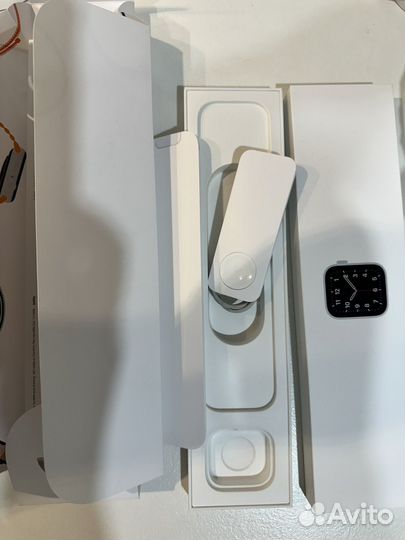 Часы apple watch se 40 mm бу