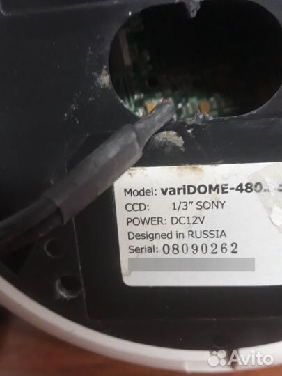 Видеокамера много