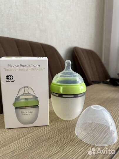 Бутылочки для кормления новые