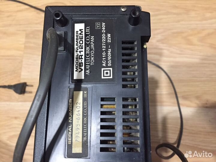 Видеоплеер akai VS-R120EM