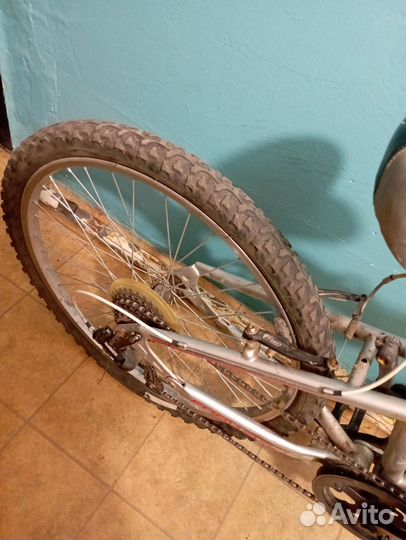 Продам велосипед двух-подвес