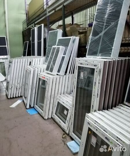 Окна фрамуги в наличии