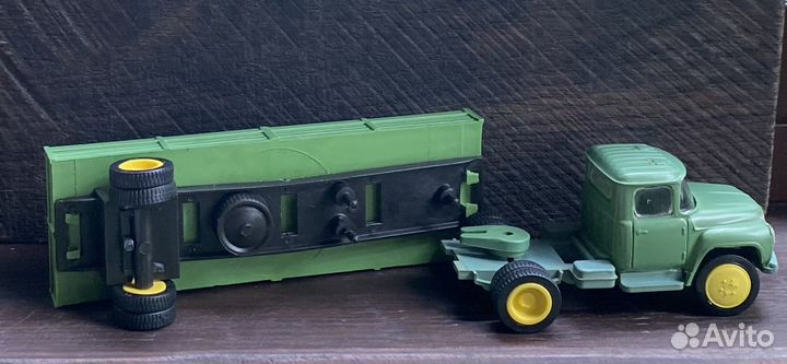 Коллекционная машинка СССР 1:43 с боксом лот 4шт
