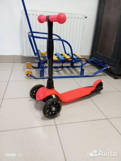 Самокат детский трехколесный