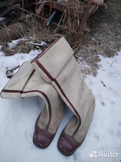 Сапоги старинные