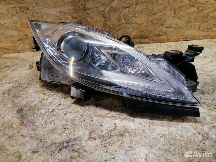 Фара правая адаптивная Mazda 6 GH ксенон Rest