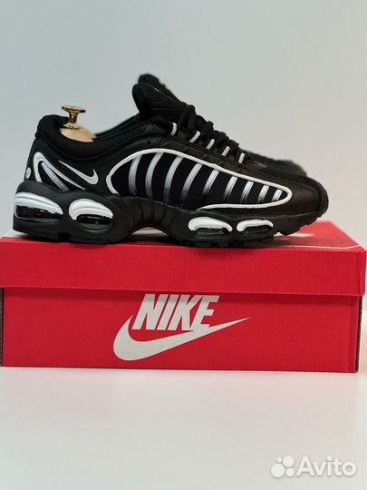 Кроссовки Nike Air Max Tailwind 4