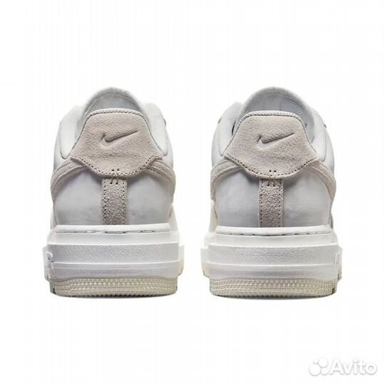 Nike Air Force 1 Low summit white