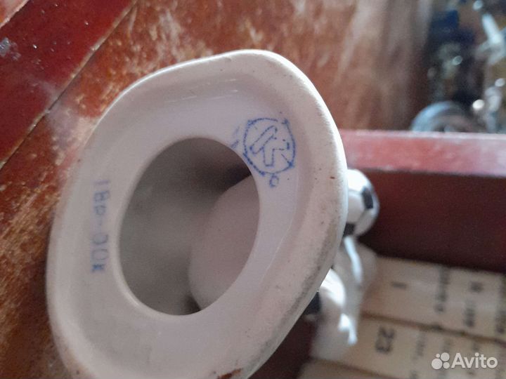 Статуэтка футболиста