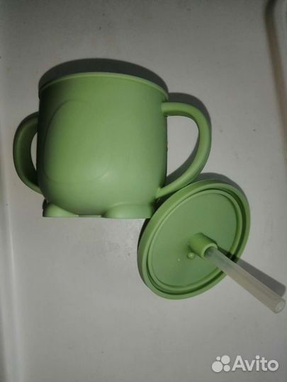 Поильник с трубочкой